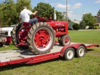 h tractor day i bought it0003.jpg