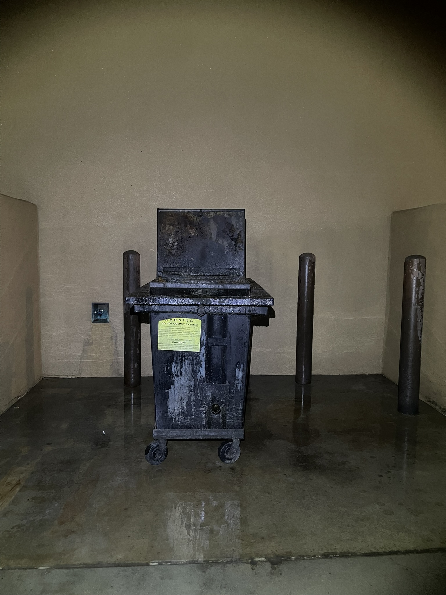 After: clean dumpster pad and grease enclosure in Mesa, AZ